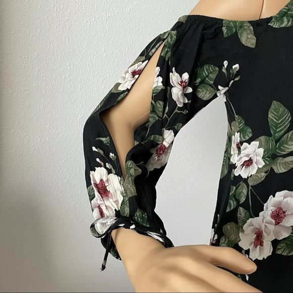 NWT American Eagle Cold Shoulder CutOut Long Sleeve Floral Dress Halter Neck XXS - Picture 3 of 15